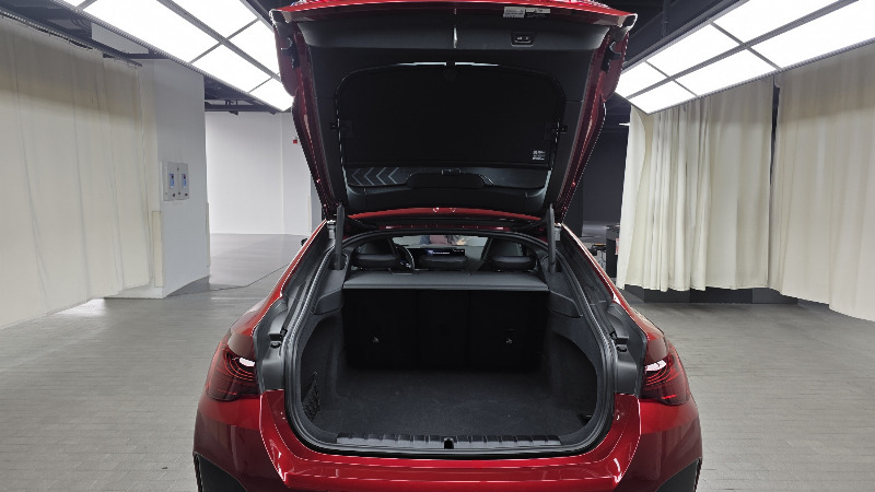 car BMW i4 id16762 photo #20