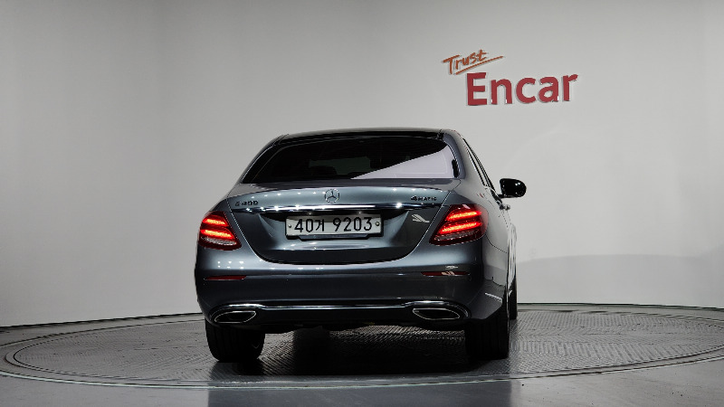 car Mercedes Benz E Class id16794 photo #4