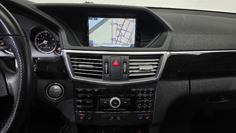 car Mercedes Benz E Class id16803 photo #14
