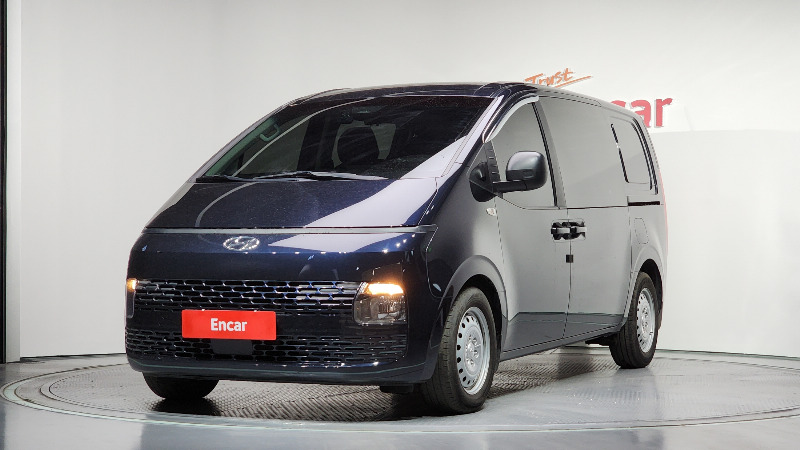 car Hyundai Staria id16836 main photo