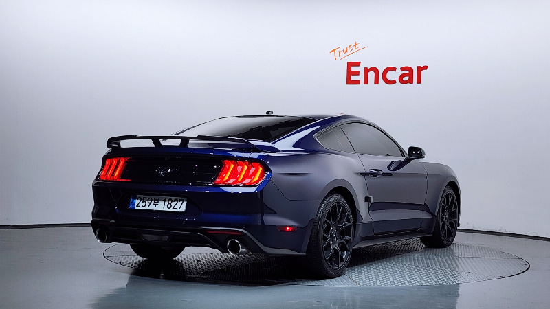 car Ford Mustang id16844 photo #2