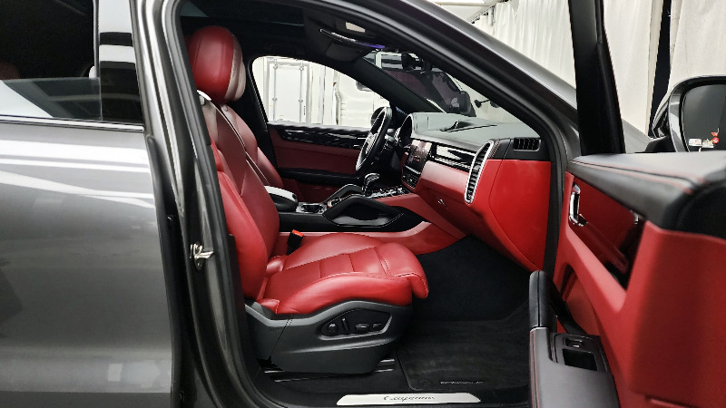 car Porsche Cayenne id16850 photo #11