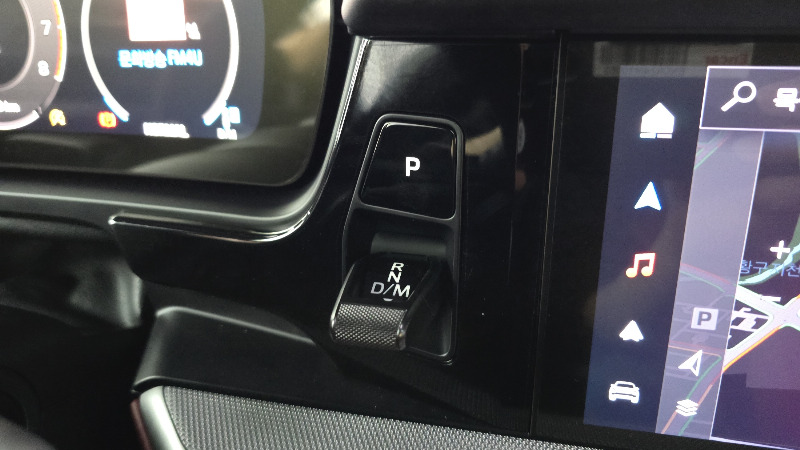 car Porsche Cayenne id16853 photo #9