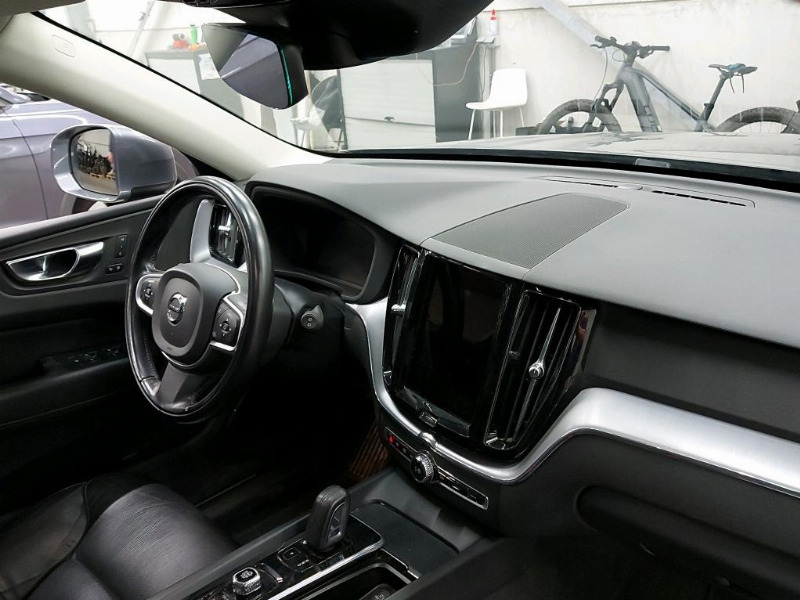car Volvo XC60 id16862 photo #3