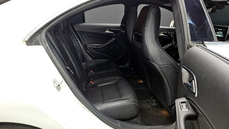 car Mercedes Benz CLA id16941 photo #11