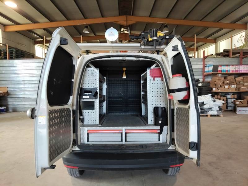 car Volkswagen Caddy id16976 photo #8