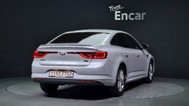 car Renault Samsung SM6 id17006 photo #2