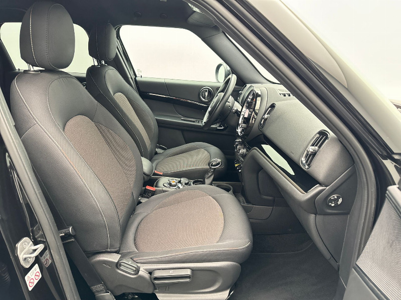 car MINI Countryman id17034 photo #7