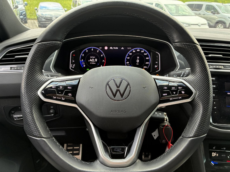 car Volkswagen Tiguan id17046 photo #7