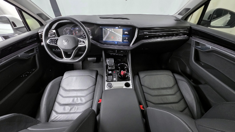 car Volkswagen Touareg id17077 photo #7