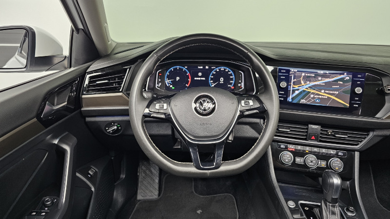 car Volkswagen Jetta id17083 photo #13