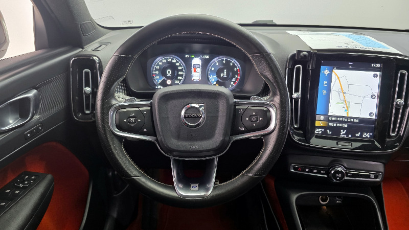car Volvo XC40 id17103 photo #12