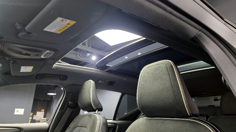 car Volvo XC40 id17103 photo #16