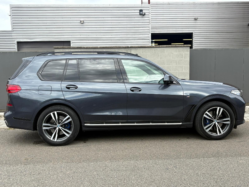 car BMW X7 id17140 photo #5