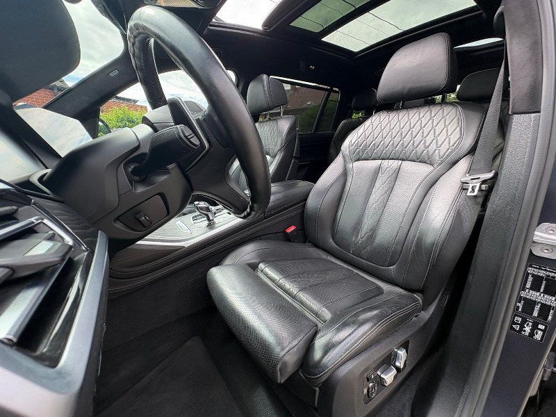 car BMW X7 id17140 photo #8