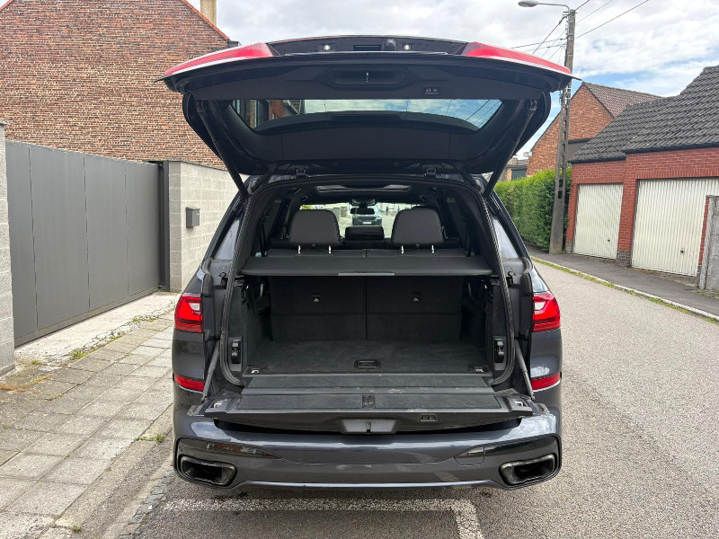 car BMW X7 id17140 photo #9