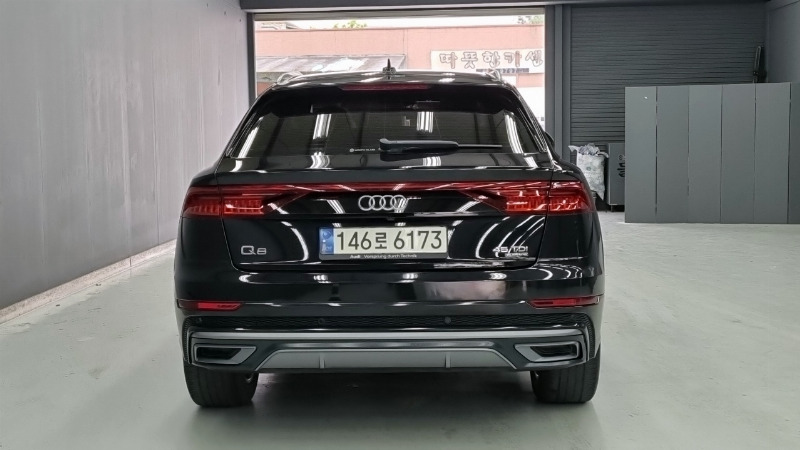 car Audi Q8 id17213 photo #3