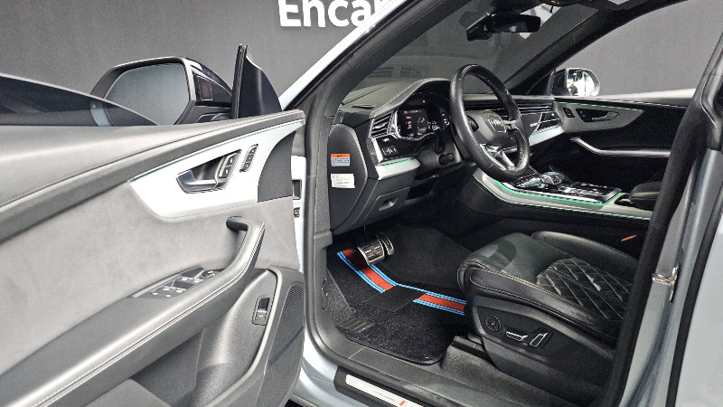 car Audi Q8 id17214 photo #10