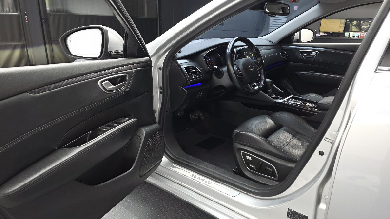 car Renault Samsung SM6 id17226 photo #10