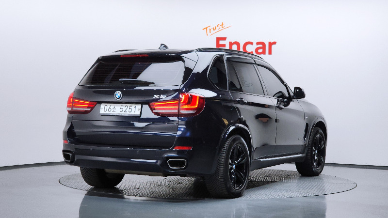 car BMW X5 id17285 photo #2