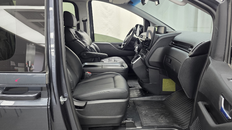 car Hyundai Staria id17329 photo #11