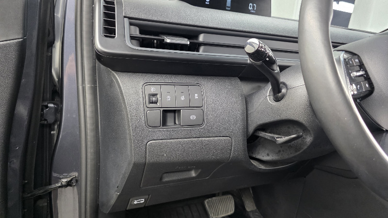 car Hyundai Staria id17329 photo #16