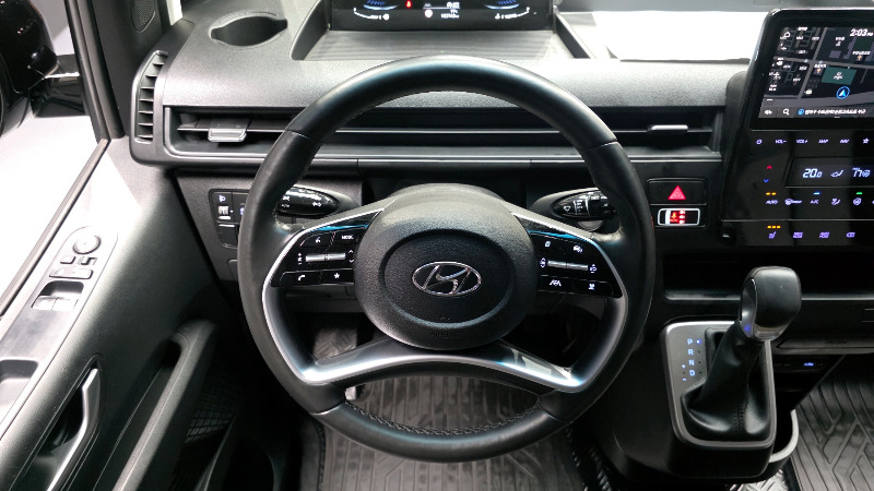 car Hyundai Staria id17331 photo #13
