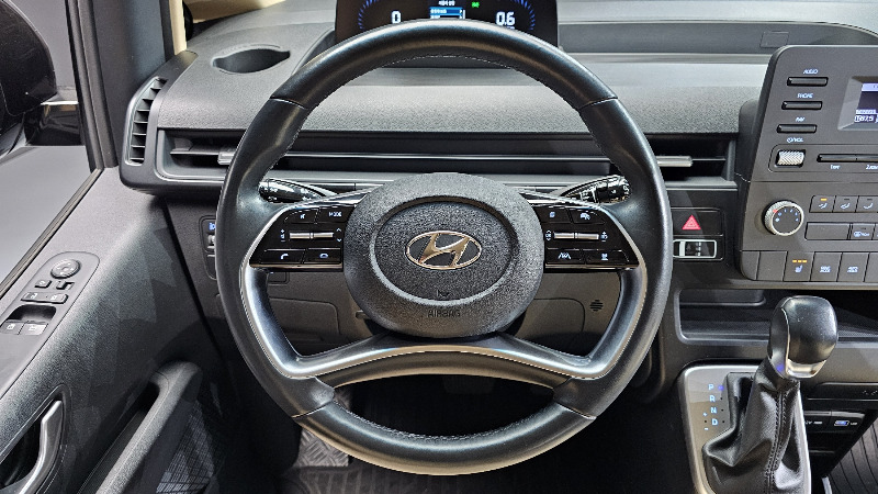 car Hyundai Staria id17333 photo #14