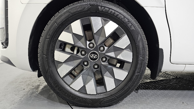 car Hyundai Staria id17334 photo #5