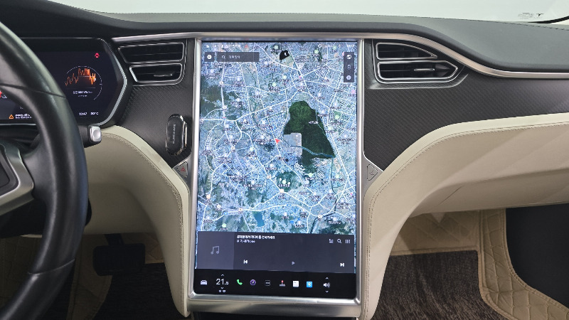 car Tesla Model S id17371 photo #13
