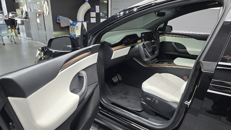 car Tesla Model X id17379 photo #10