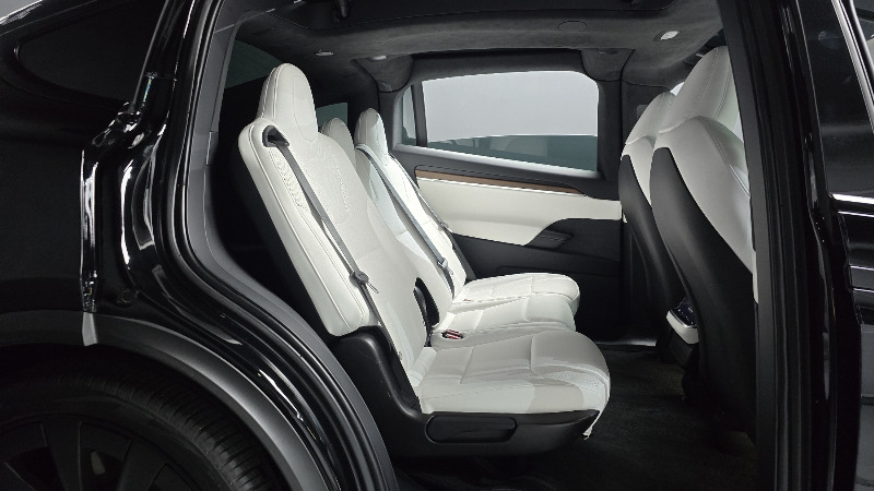 car Tesla Model X id17379 photo #11