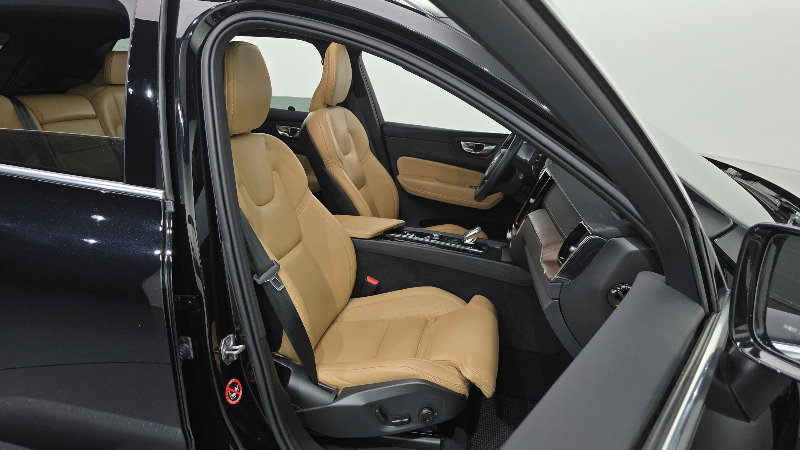 car Volvo XC60 id17419 photo #26