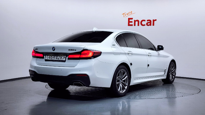 car BMW 5 Series id17529 photo #2