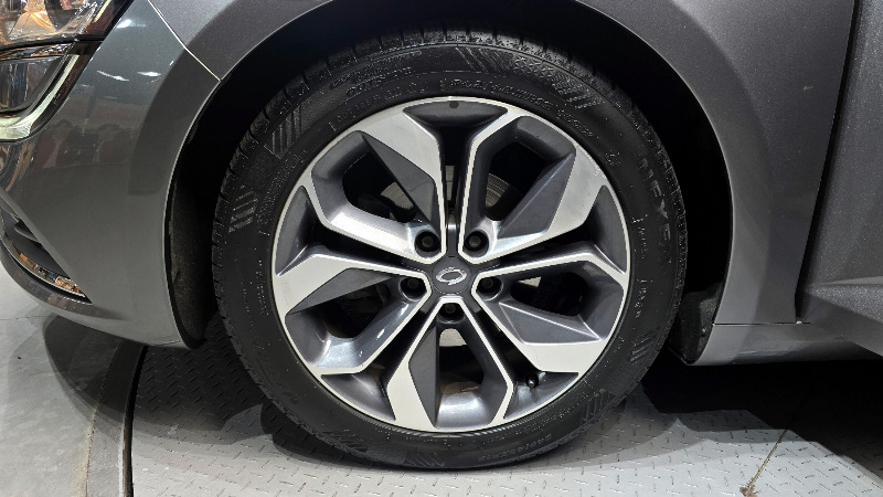 car Renault Samsung SM6 id17587 photo #5