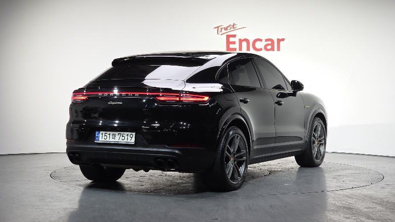 car Porsche Cayenne id17618 photo #2