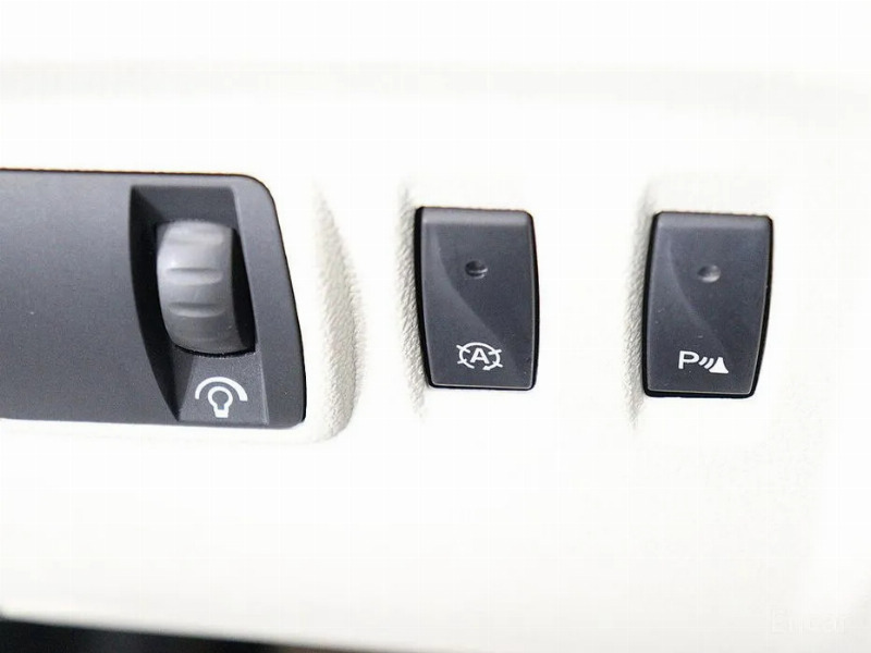 car Renault Samsung QM3 id17642 photo #13