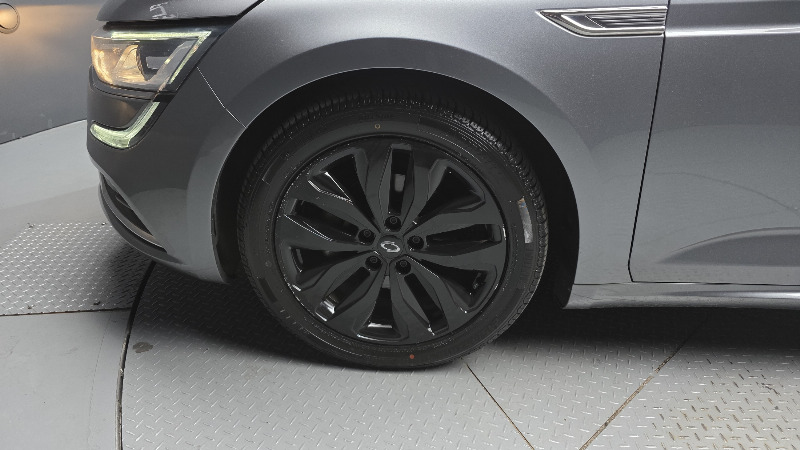 car Renault Samsung SM6 id17680 photo #5