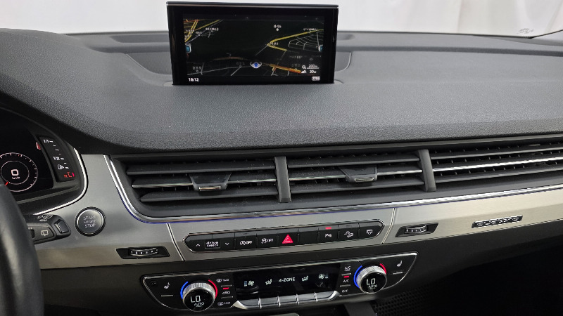 car Audi Q7 id17789 photo #13