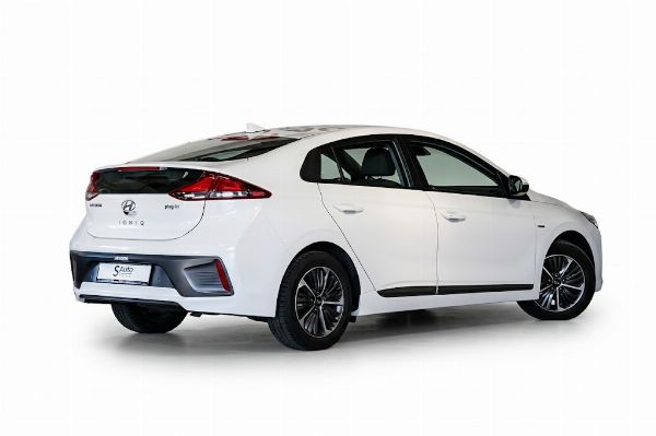 car Hyundai IONIQ id17833 photo #2