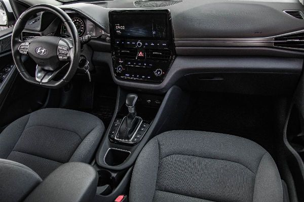car Hyundai IONIQ id17833 photo #8