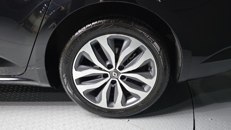 car Renault Samsung SM6 id17848 photo #5