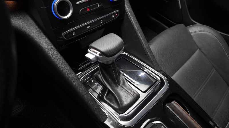 car Renault Samsung SM6 id17848 photo #9