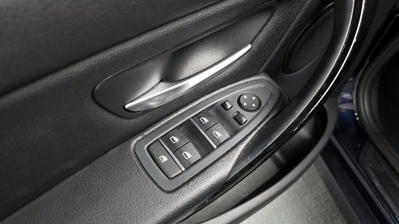 car BMW 3 Series id17912 photo #19