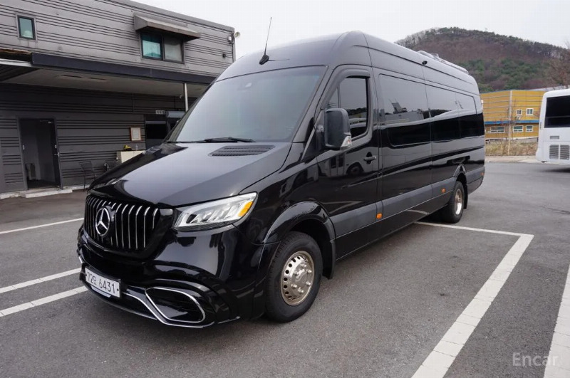 car Mercedes Benz Sprinter id18016 main photo