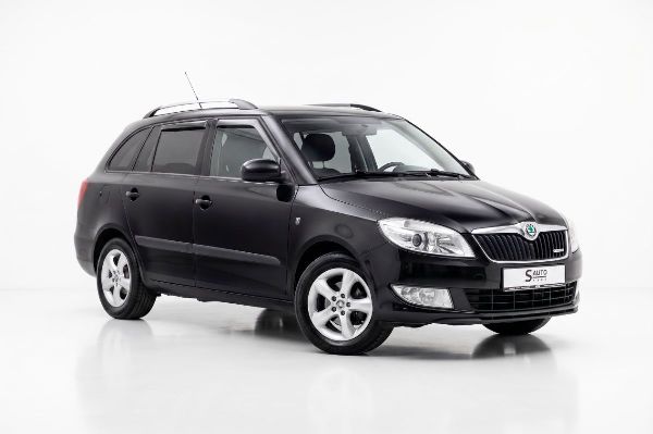car Skoda Fabia id18046 photo #3