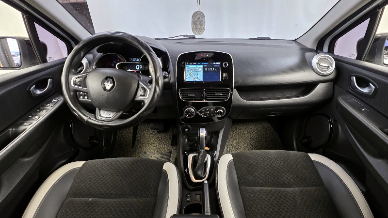 car Renault Samsung SM3 id18078 photo #7