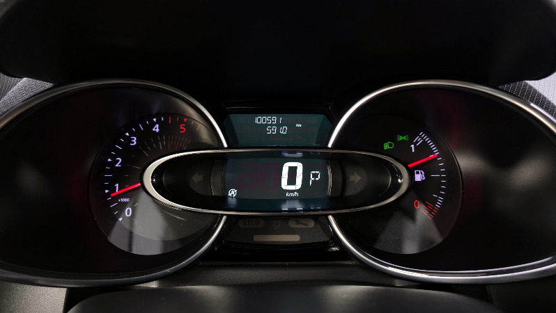car Renault Samsung SM3 id18078 photo #8