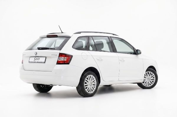 car Skoda Fabia id18198 photo #2