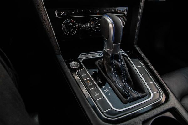 car Volkswagen Passat id18201 photo #14